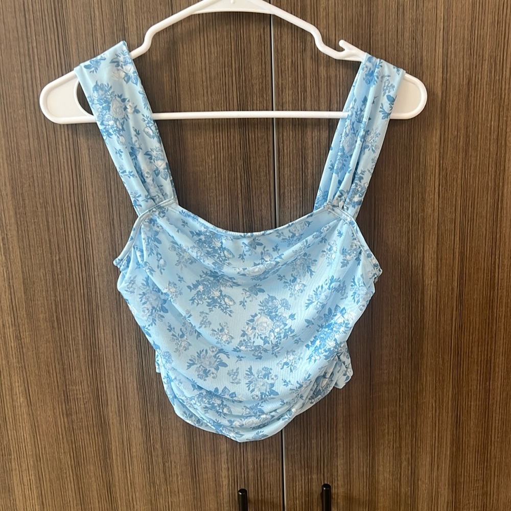 blue floral top